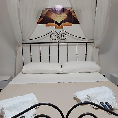 Oda ve Kahvaltı A Casa Di Peppe